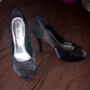 Black satin peep toe